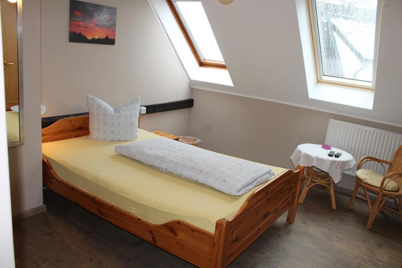 Landhotel Belitz Garni Kusten Экстерьер фото