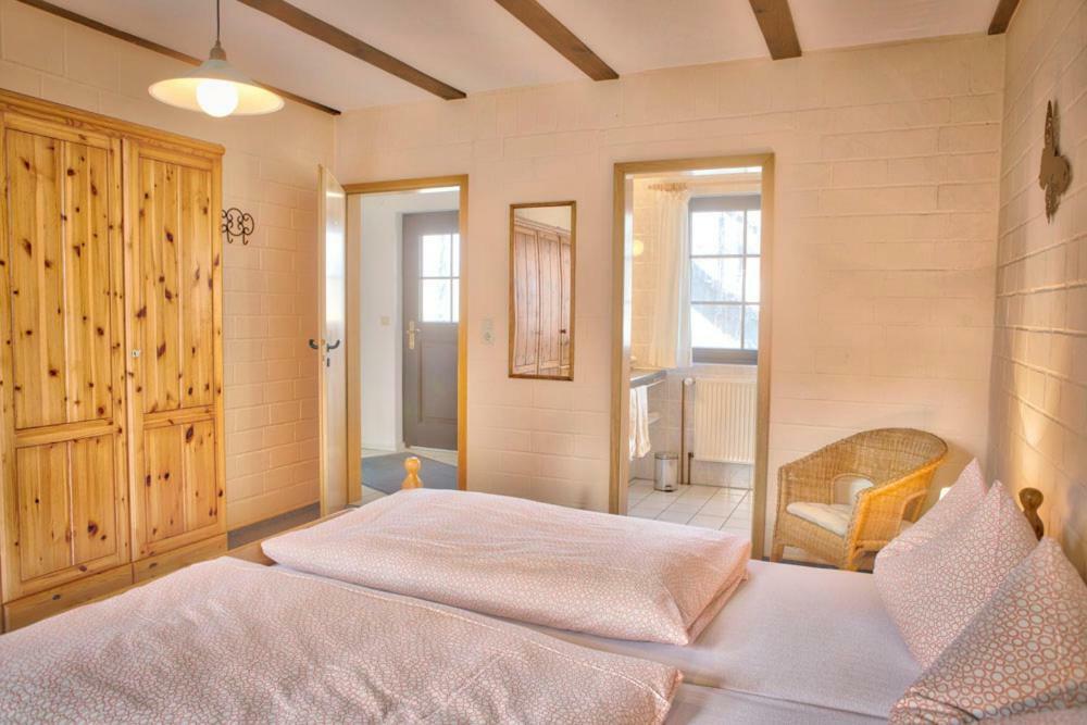 Landhotel Belitz Garni Kusten Экстерьер фото